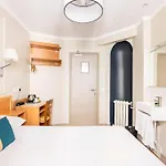 Paris Chambre Double Touristique